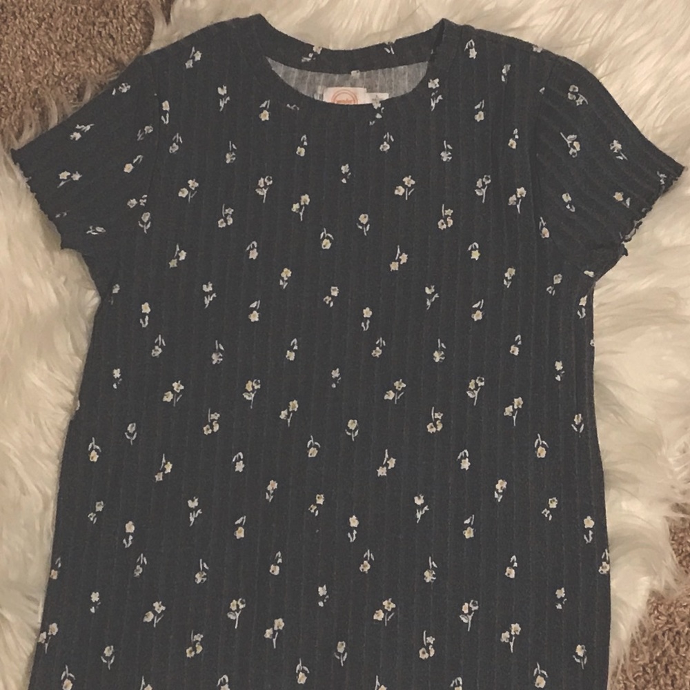 Wonder nation girls flower Henly tee